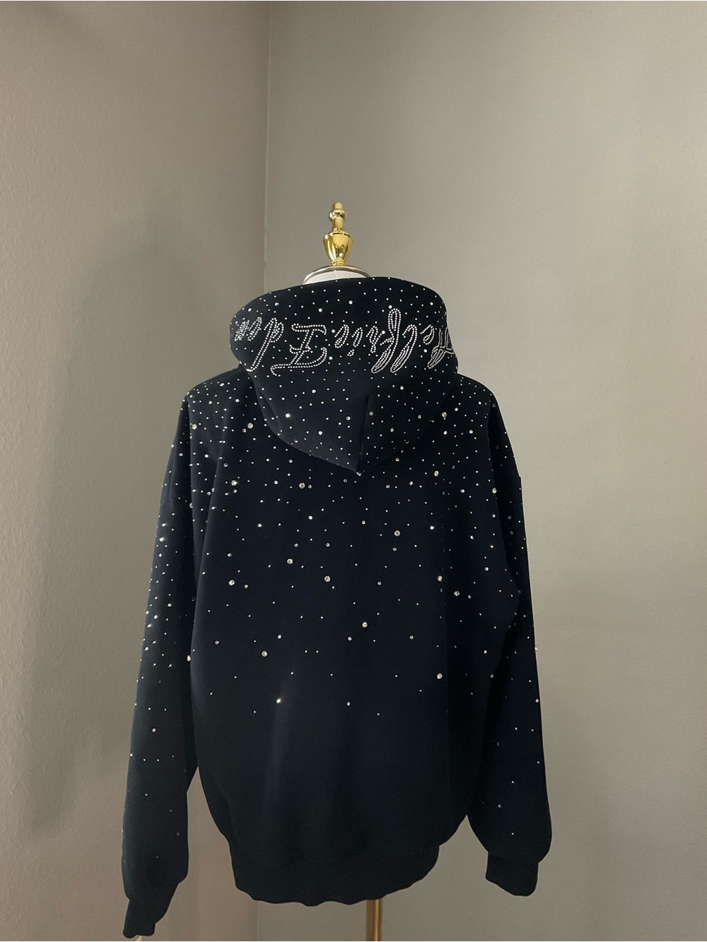 Aelfric Eden Rhinestone Hoodie Black Sparkle Pullover Size XS Streetwear Y2K - Picture 3 of 9